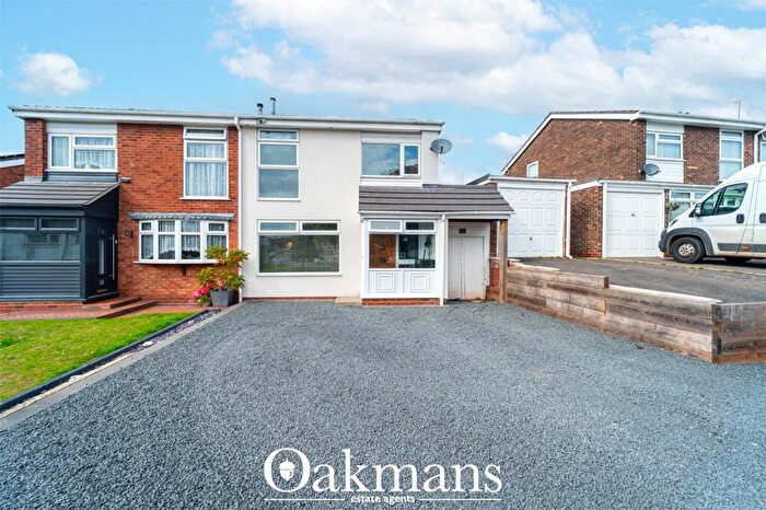 3 Bedroom Semi-Detached House For Sale In Pennine Road, Bromsgrove, Worcestershire, B61