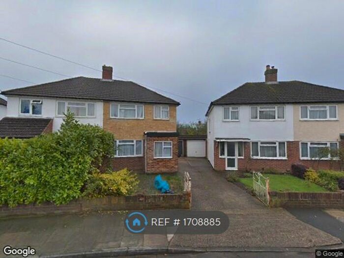3 Bedroom Semi-Detached House To Rent In Armstrong Road, Hanworth, Feltham, TW13