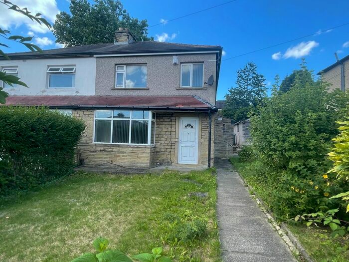 3 Bedroom Semi-Detached House To Rent In Rayner Avenue, Bradford, BD8