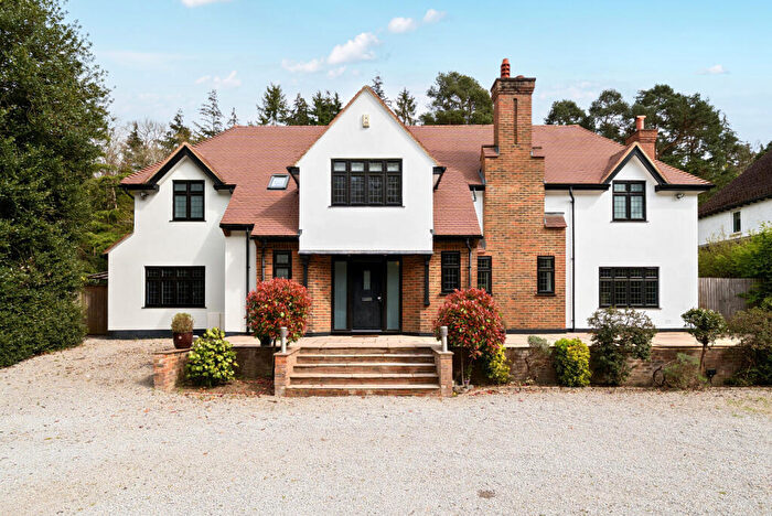 5 Bedroom Detached House To Rent In Seven Hills Road, Cobham, KT11