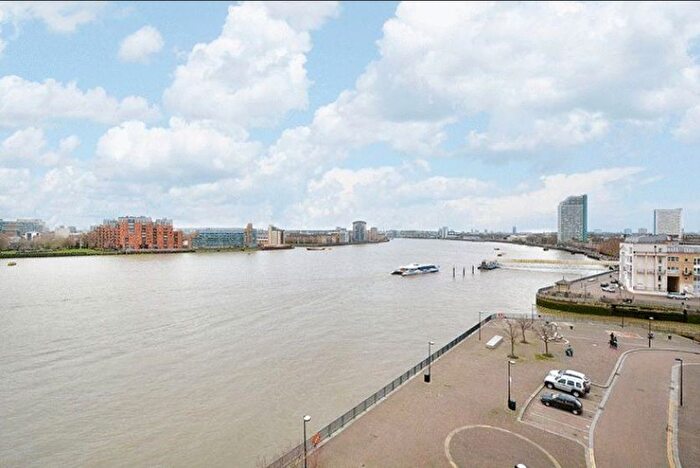 1 Bedroom Flat To Rent In King Frederick Ninth Tower, Surrey Quays, SE16