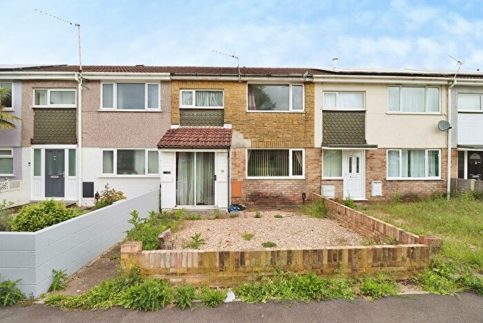 3 Bedroom Terraced House For Sale In Glenfall, Yate, Bristol, Gloucestershire, BS37