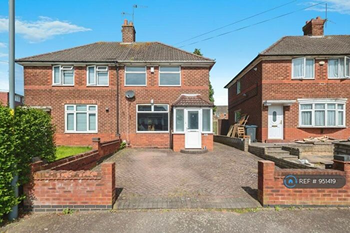 2 Bedroom Semi-Detached House To Rent In Brompton Road, Birmingham, B44