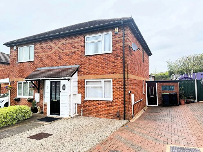 2 Bedroom Semi-Detached House For Sale In Clumber Avenue, Brinsley, NG16
