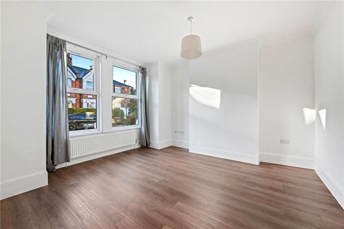 2 Bedroom Apartment To Rent In Drayton Road, London, NW10