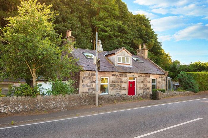 3 Bedroom Cottage For Sale In St Michaels, St Andrews, KY16