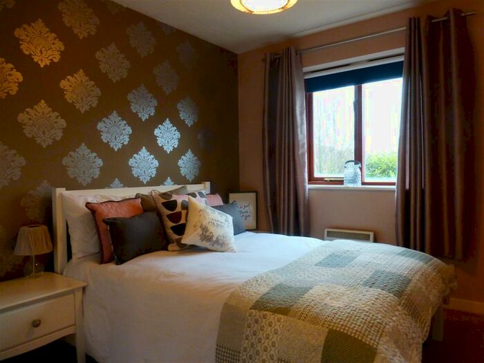 1 Bedroom Maisonette To Rent In Margam Crescent, Monkston, Milton Keynes, MK10