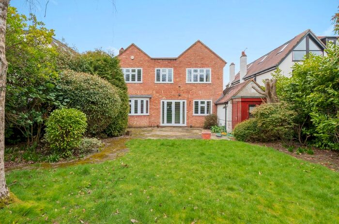 5 Bedroom Detached House To Rent In Crofton Lane, Orpington, BR5