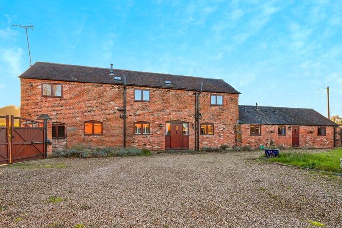 4 Bedroom Barn Conversion For Sale In Wolseley Bridge, Stafford, ST17