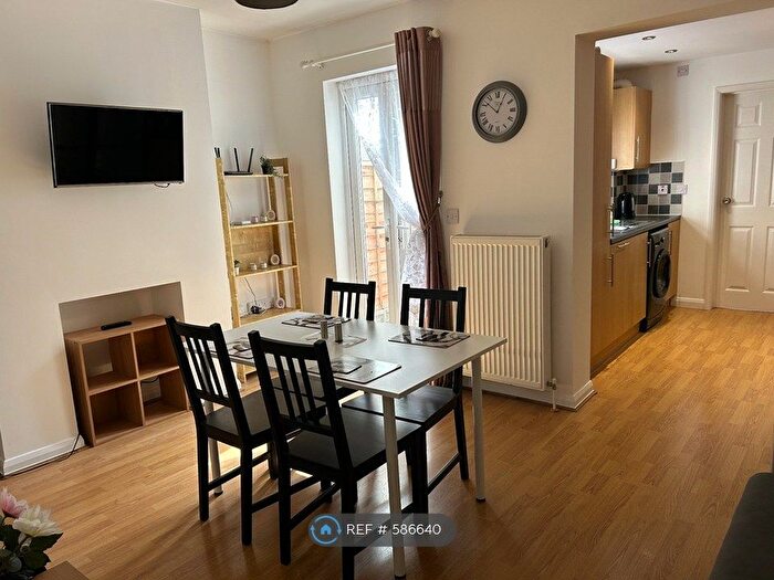 3 Bedroom Terraced House To Rent In Stafford Street, Gillingham, ME7