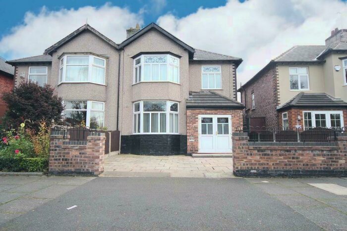 3 Bedroom Semi-Detached House To Rent In Queens Drive, Mossley Hill, Liverpool, L18