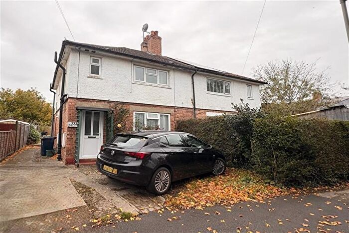 1 Bedroom Flat To Rent In Meadow Lane, OX4