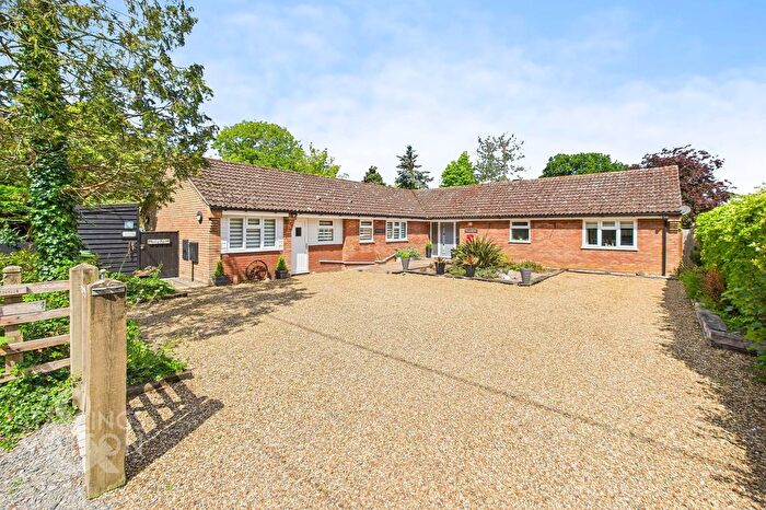 4 Bedroom Detached Bungalow For Sale In Redenhall, Harleston, IP20