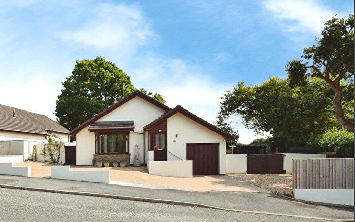 2 Bedroom Bungalow For Sale In Incline Way, Saundersfoot, Pembrokeshire, SA69