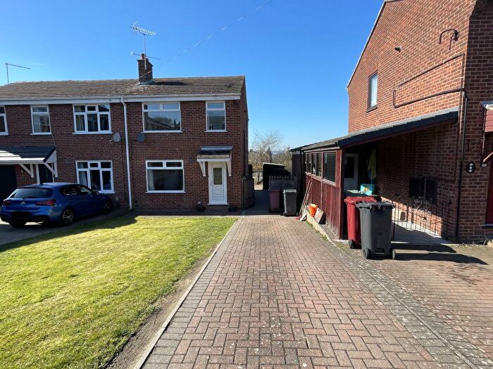 3 Bedroom Semi-Detached House To Rent In Pennine Close, Tibshelf, Alfreton, DE55