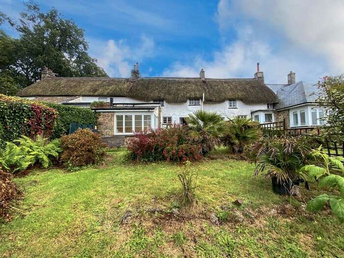 2 Bedroom Cottage To Rent In North Bovey, Devon, TQ13