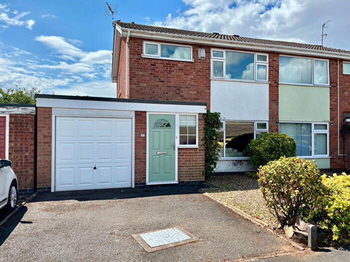 3 Bedroom Semi-Detached House For Sale In Ash Drive, Syston, Leicester, LE7