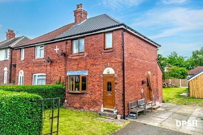 3 Bedroom Semi-Detached House For Sale In The Grove, East Ardsley, Wakefield, WF3