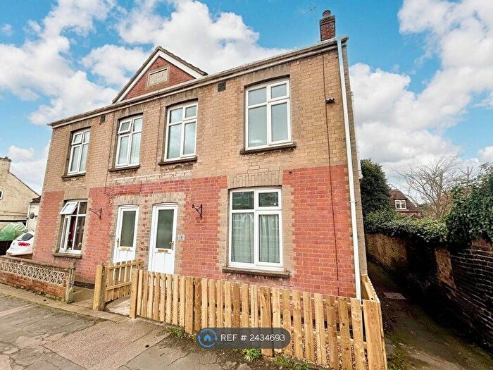 2 Bedroom Semi-Detached House To Rent In The Causeway, March, PE15