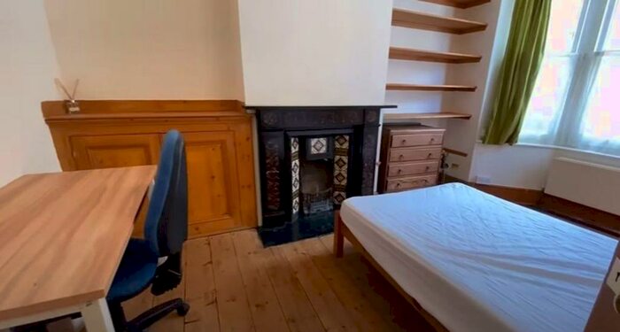 3 Bedroom House To Rent In St Peter`s Grove, Canterbury Ref -, CT1