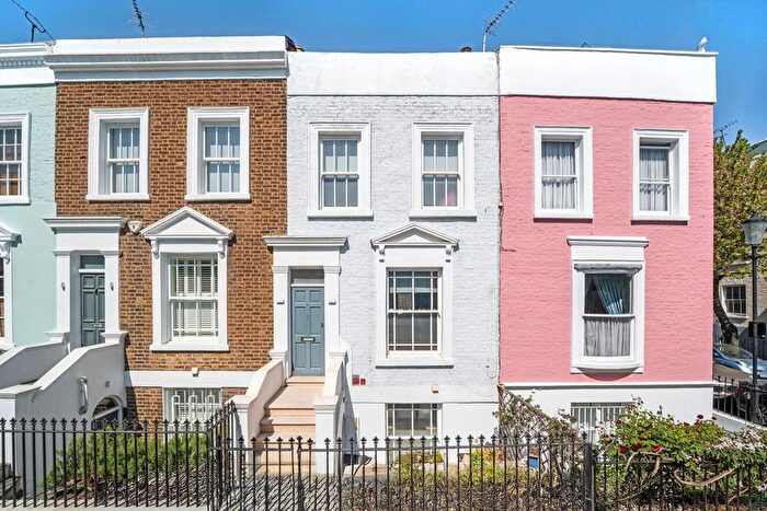3 Bedroom Terraced House To Rent In Kensington Place, Kensington, W8