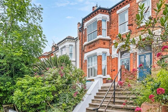 4 Bedroom Terraced House For Sale In Charlton Church Lane, SE7