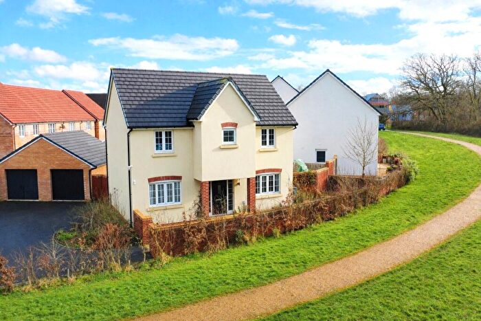 4 Bedroom Detached House For Sale In Wolstonian Way, Roundswell, Barnstaple, Devon, EX31