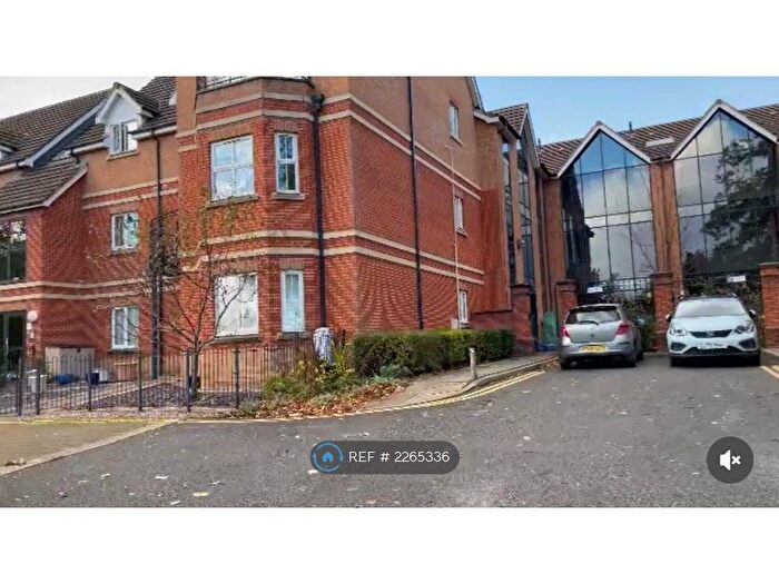 2 Bedroom Flat To Rent In Burton Road, Derby, DE23