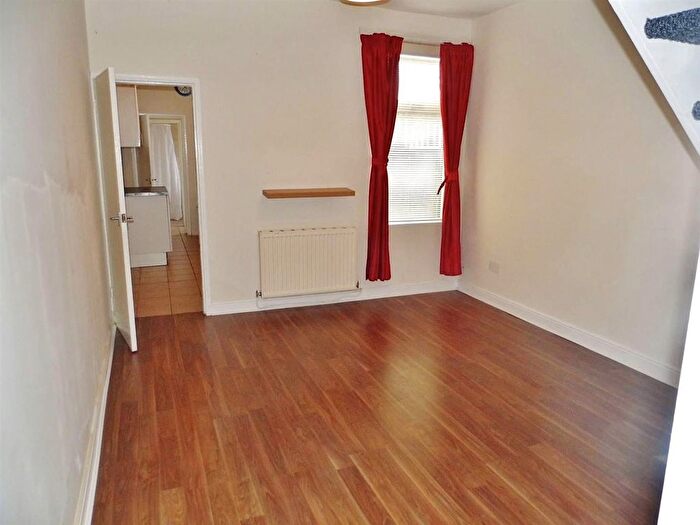 3 Bedroom End Terrace House To Rent In Princess Street, Foleshill, Coventry, CV6