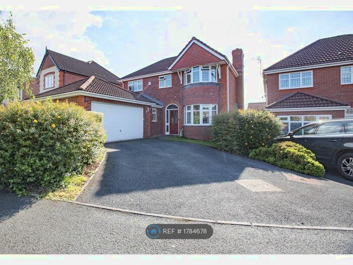 4 Bedroom Detached House To Rent In Burgh Wood Way, Chorley, PR7