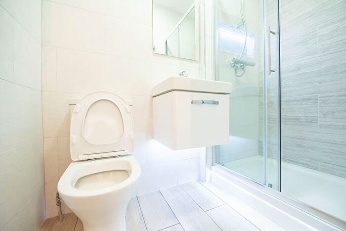 7 Bedroom Terraced House To Rent In Culver Road, Reading, RG6