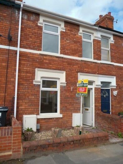 2 Bedroom Terraced House To Rent In Montagu Street, Swindon, SN2