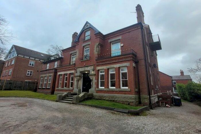 2 Bedroom Flat To Rent In Albert Road, Bolton, BL1