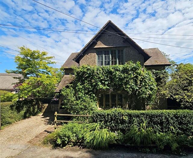 4 Bedroom Detached House For Sale In Littlewindsor, Beaminster, DT8