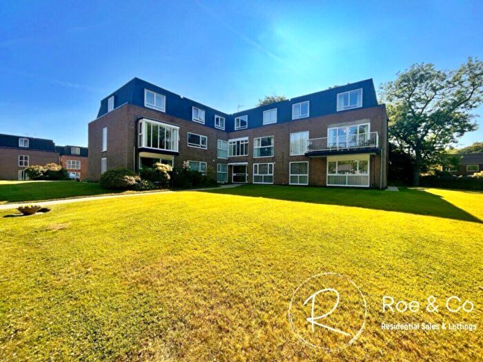 2 Bedroom Apartment To Rent In Hill Side, Hillside Court, BL1