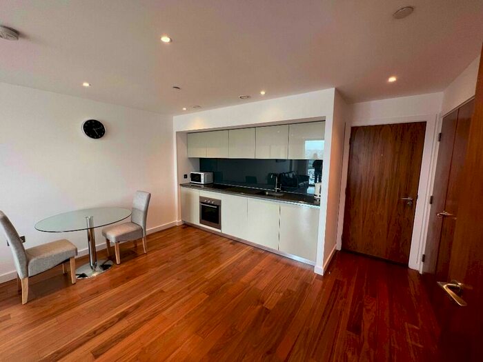 1 Bedroom Apartment To Rent In St. Pauls Square, Sheffield, S1