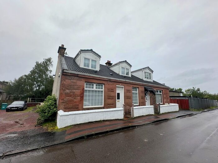 4 Bedroom Semi-Detached House To Rent In Plantation Avenue, Motherwell, ML1