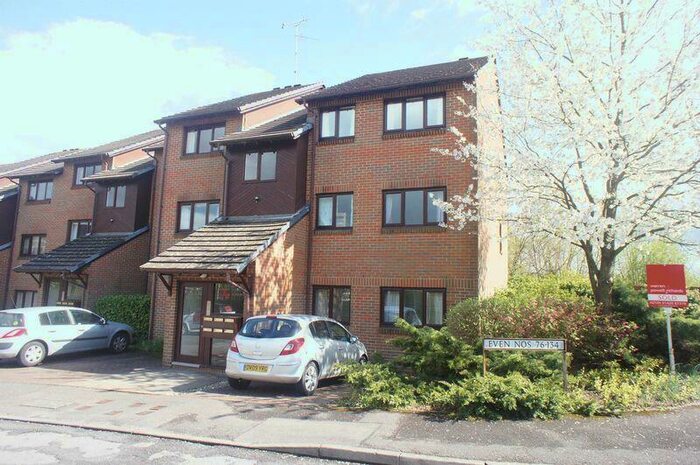 1 Bedroom Flat To Rent In Alton, GU34