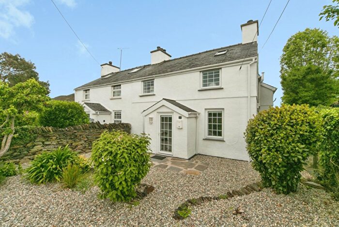 2 Bedroom Semi-Detached House For Sale In Garreggoch Cottages, Porthmadog, Gwynedd, LL49