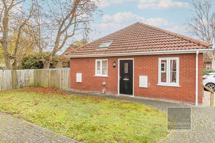2 Bedroom Detached Bungalow For Sale In Edward Gambling Court, , Norwich, NR2