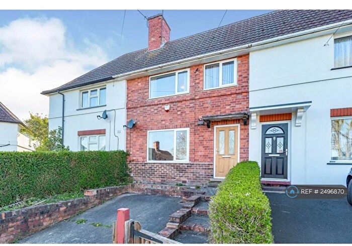 3 Bedroom Terraced House To Rent In Elford Rise, Nottingham, NG3