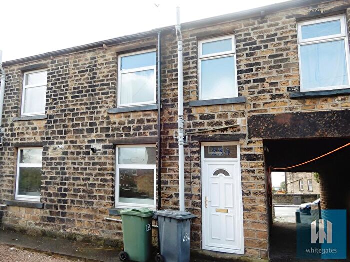 1 Bedroom Terraced House To Rent In New Hey Road, Oakes, Huddersfield, HD3