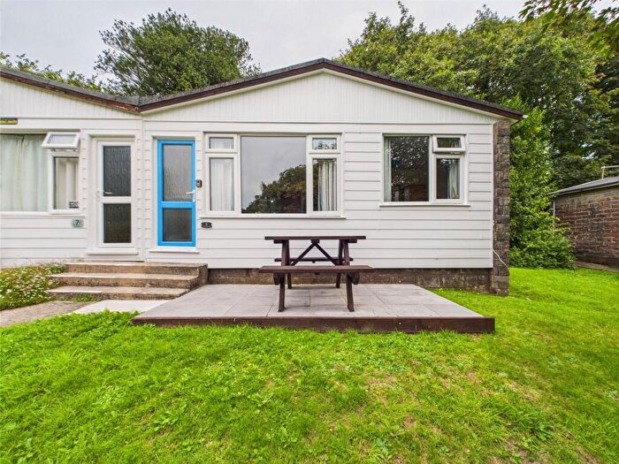 2 Bedroom Property For Sale In Kilkhampton, Bude, EX23