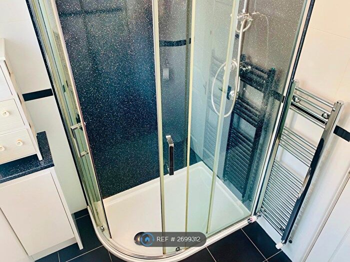 3 Bedroom Terraced House To Rent In Tom Shepley Street, Hyde, SK14