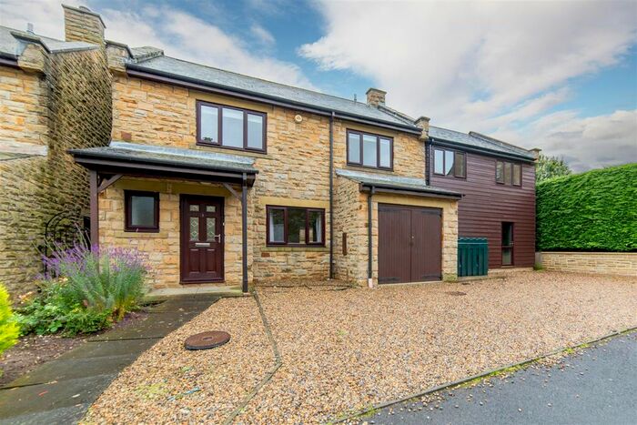 3 Bedroom Detached House To Rent In Paddock Close, Matfen, Newcastle Upon Tyne, NE20