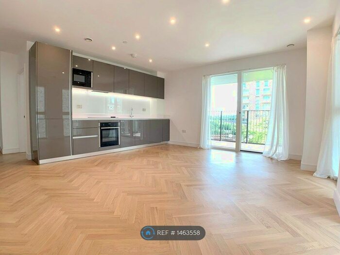 2 Bedroom Flat To Rent In Birch House, London, SE3