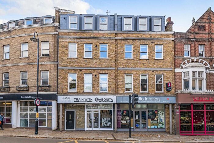 2 Bedroom Flat To Rent In Westow Street, Crystal Palace, London, SE19