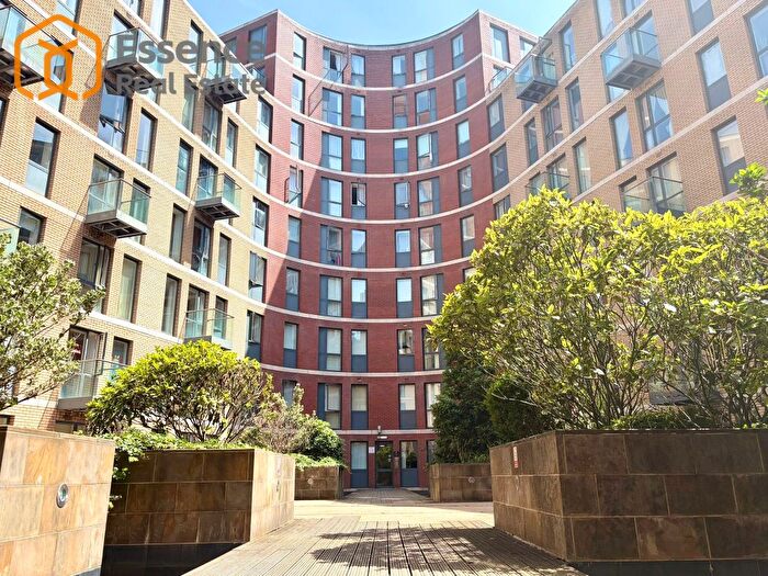 2 Bedroom Flat For Sale In Iland Apartments, Birmingham City Centre, B5