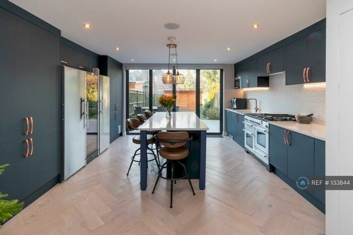 3 Bedroom Terraced House To Rent In Streamline Mews, London, SE22