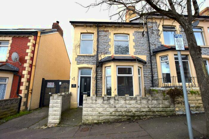 3 Bedroom End Of Terrace House To Rent In St. Marys Avenue, Barry, CF63
